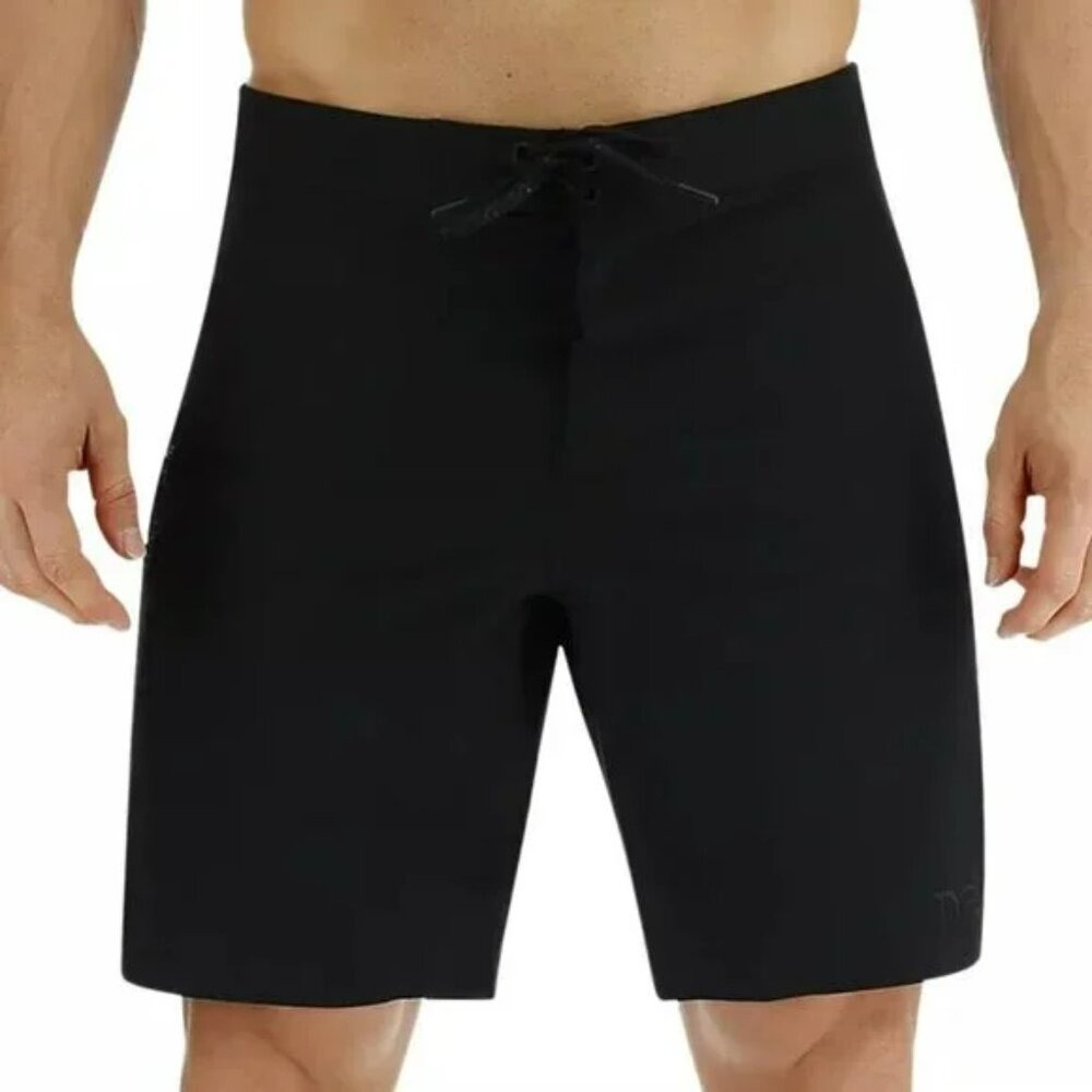 NWT Size 30 TYR Mobius Men's 9" Solid Black Board Shorts